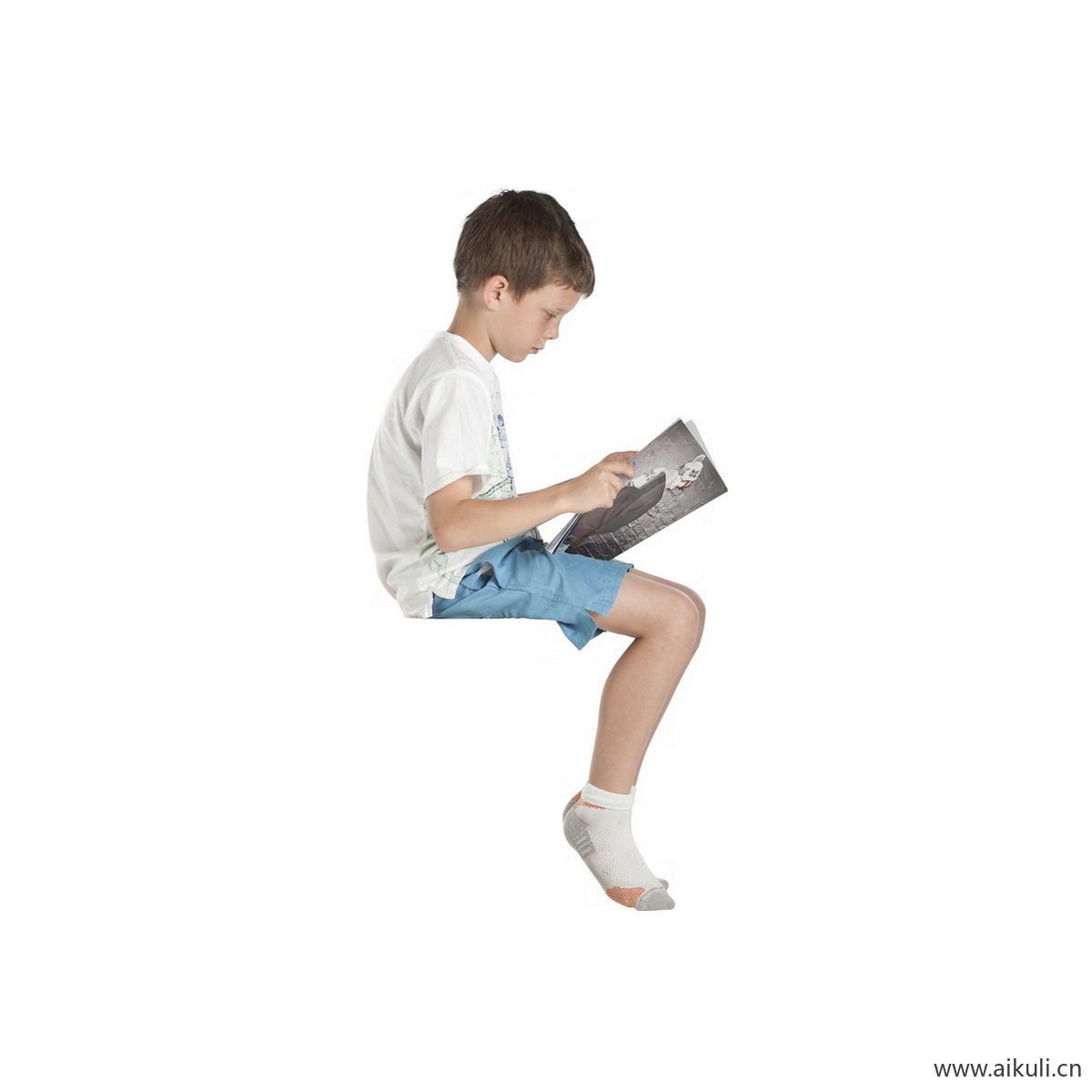 白衣服男孩P人物系列动作素材PNG